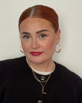 Photo of Lauren Dye, Psychotherapist, MBACP
