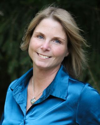 Photo of Laura J Freeman, Marriage & Family Therapist, MS, LMFT