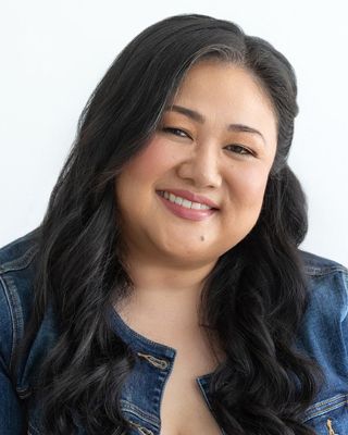Photo of Dr. Thu Dang, Psychologist, PhD, MA
