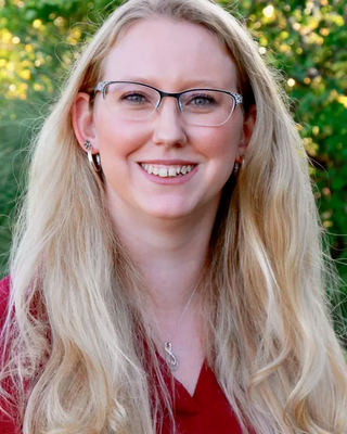 Photo of Lisa Higginson, Licensed Professional Counselor, MC, LPC, CCTS-I