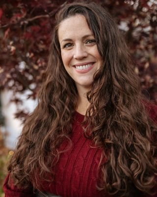 Photo of Amanda Uhrig, Clinical Social Work/Therapist, LCSW, RYT200