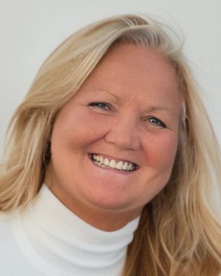 Photo of Elisabeth Kvalo-Savino, Licensed Professional Counselor, MA, LPC, ACS