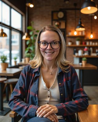 Photo of Lindsay Caldiero, Clinical Social Work/Therapist, LCSW, MS