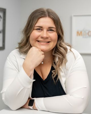 Photo of Jenna Walden, Registered Psychotherapist (Qualifying), RP