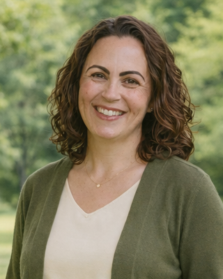 Photo of Dr. Amber Collins, Psychiatric Nurse Practitioner, DNP, PMHNP