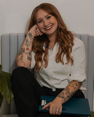 Photo of Lindsay Trochta, Registered Social Worker, BSW, RSW