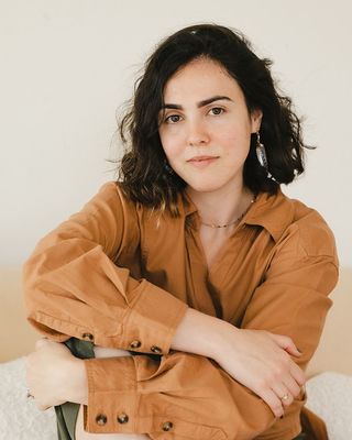 Photo of Molly Roklen, Marriage & Family Therapist Associate, AMFT, APCC, MBA