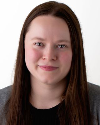 Photo of Lydia Perez, Clinical Social Work/Therapist, LICSWA