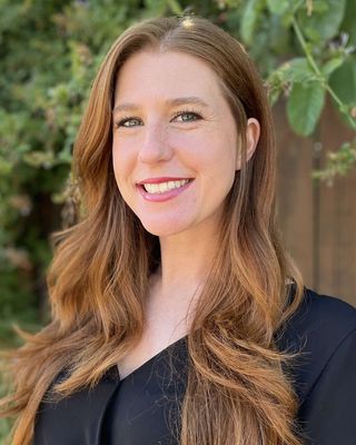 Photo of Hailey Jackson, Associate Professional Clinical Counselor in Los Angeles, CA