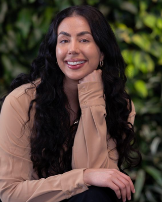 Photo of Daniella Maatouk, Registered Psychotherapist (Qualifying)