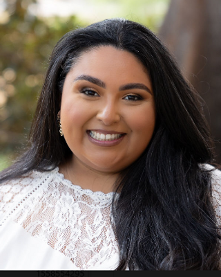 Photo of Paola Arroyo, Clinical Social Work/Therapist, LCSW