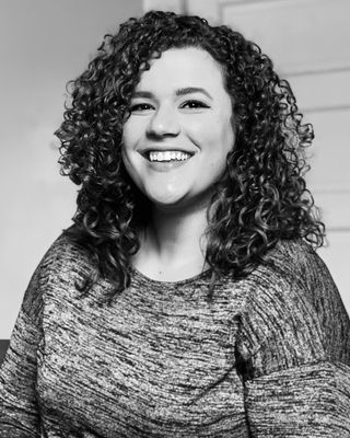 Photo of Elisa McAfee, Marriage & Family Therapist, MS, LMFT