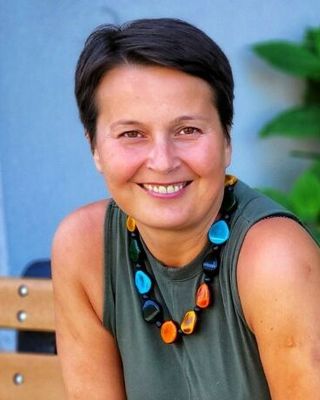 Photo of Azra Grudic, Clinical Social Work/Therapist, MSW, LICSW