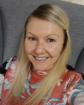 Photo of Kate Trapnell, Counsellor, MNCPS Acc.