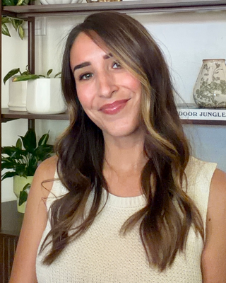 Photo of Kaitlyn Silva Wood, Psychologist, LCP