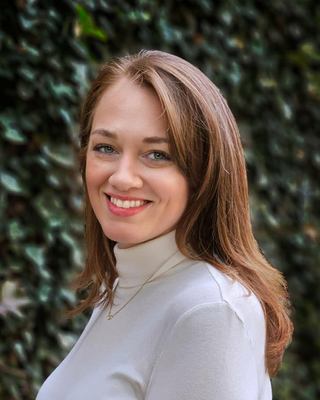 Photo of Amanda Felhofer, Licensed Professional Counselor, LPC
