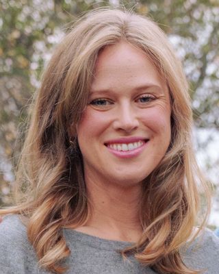 Photo of Julia Vickers, Marriage & Family Therapist, MA, LMFT