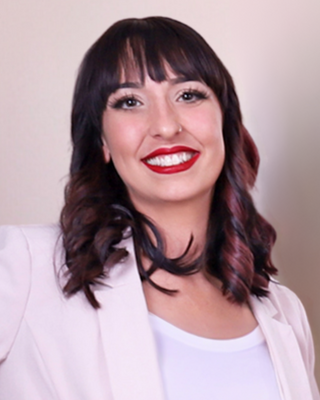 Photo of Rebecca Booth, Registered Clinical Social Worker Intern, MSW, CAC, CRRA