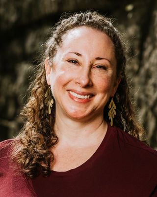 Photo of Rachel Ban, Clinical Social Work/Therapist, LICSW