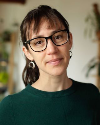 Photo of Melanie Treuhaft, Professional Counselor Associate