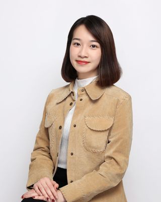 Photo of Amber Tsz Kiu Cham, Registered Social Worker, BSW, RSW