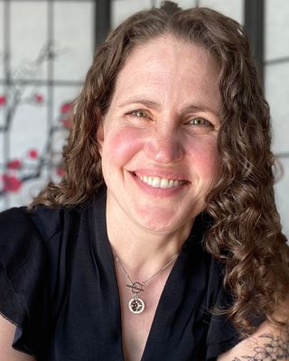 Photo of Sarah Schneider, Clinical Social Work/Therapist, LCSW, RYT