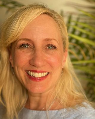 Photo of Susanne Rontu, Registered Therapeutic Counsellor Candidate, RTC-C, C-IAYT