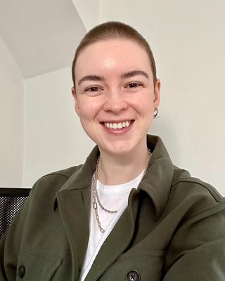 Photo of Charlotte Haylock, Psychologist, DCounsPsych, HCPC - Couns. Psych.