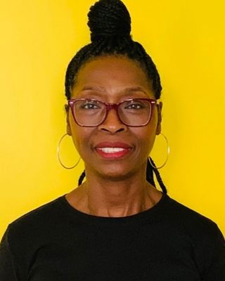 Photo of Eujenny Isaac-George, Psychotherapist, MSc, MUKCP