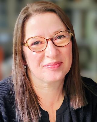 Photo of Colleen Pinsent, Clinical Social Work/Therapist, MSW, RSW