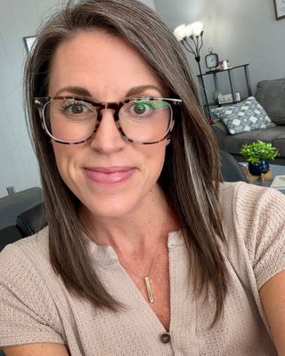 Photo of Hannah Thompson, Marriage & Family Therapist, LMFT