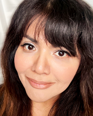 Photo of Raquel Solis Bower, Marriage & Family Therapist, LMFT