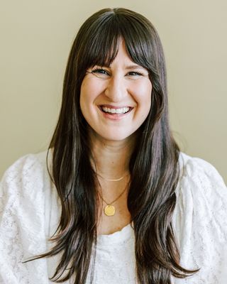 Photo of Ali Bullano, Clinical Social Work/Therapist, LCSW, E-RYT