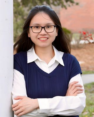 Photo of Kai Sien Lee, Licensed Professional Counselor in Arlington, KS