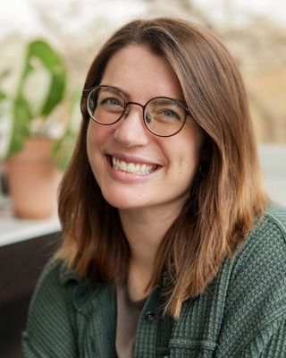 Photo of Jennae Lee, Counselor, MS, LMHCA