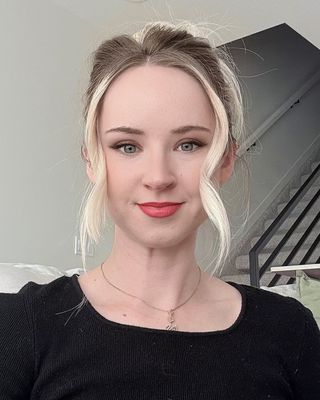 Photo of Emma Chi, Psychologist, M.C., B.A.