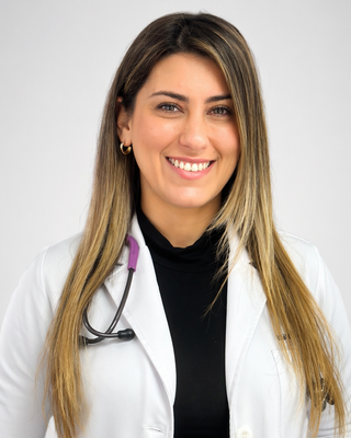 Photo of Jessica Fernandez, Psychiatric Nurse Practitioner, MSN, APRN, PMHNP