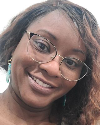 Photo of Tracey Hinds, Clinical Social Work/Therapist, LCSW, LMSW, NBCHWC