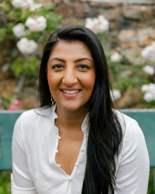 Photo of Harjindar Lally, Clinical Social Work/Therapist, LCSW