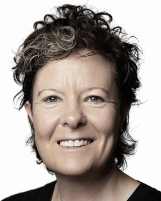Photo of Stephanie B Duffy, Psychotherapist, DCounsPsych, Pre-Accredited Member IACP
