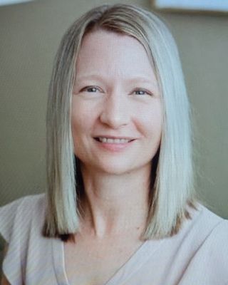 Photo of Jennifer Dahl, Pre-Licensed Professional