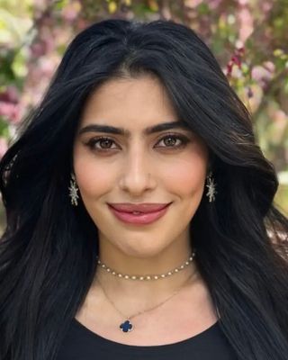 Photo of Israa Hussein, Licensed Professional Counselor, LPC