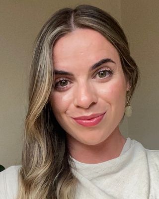 Photo of Shelly O'Connor, MA