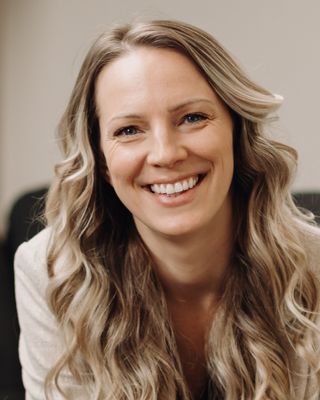 Photo of Amanda MacIntyre, Counsellor in Victoria, BC