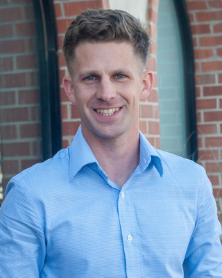 Photo of Elliott Farris, Counselor, LAC