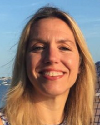 Photo of Sarah Richards, Counsellor, DCounsPsych, MBACP Accred