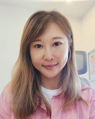 Photo of Weiting Tiffany Chen, Marriage & Family Therapist, EMDR, MA, LMFT