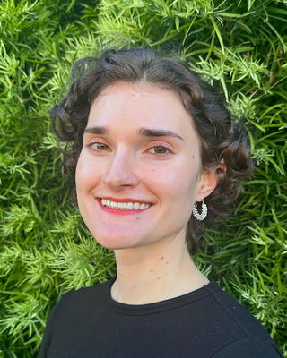 Photo of Kendra Lewis, Associate Clinical Social Worker, ASW, DBT, IFS