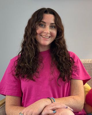 Photo of Holly Albro, Clinical Social Work/Therapist, LCSW