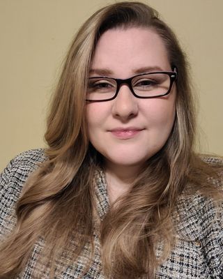 Photo of Deanna Lutzek, Counsellor in Winnipeg, MB